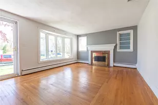 47 Amsterdam Ave, Warwick, RI 02889 - Photo 14