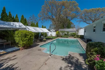 47 Amsterdam Avenue, Warwick, RI 02889 - Photo 6