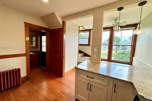 61 E Bowery St, Newport, RI 01840 - Photo 6