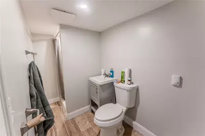 115 Hughes Avenue, Pawtucket, RI 02861 - Photo 24