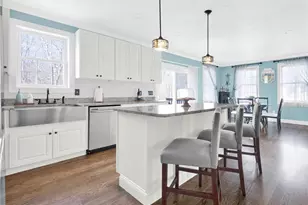 31 Plantation Dr, Tiverton, RI 02878 - Photo 12