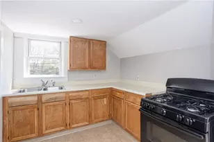 157 Duke St, East Greenwich, RI 02818 - Photo 28
