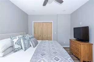 157 Duke St, East Greenwich, RI 02818 - Photo 6