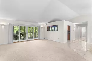 44 Whipple Rd, Smithfield, RI 02917 - Photo 8