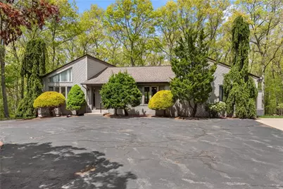 44 Whipple Road, Smithfield, RI 02917 - Photo 4