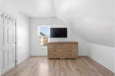 30 Pekin Street, Providence, RI 02908 - Photo 26