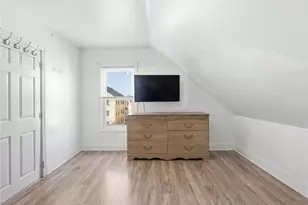 30 Pekin St, Providence, RI 02908 - Photo 26