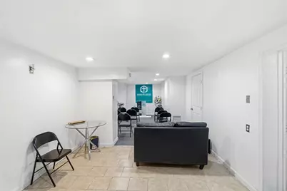 30 Pekin Street, Providence, RI 02908 - Photo 32