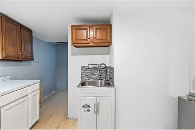 30 Pekin Street, Providence, RI 02908 - Photo 28