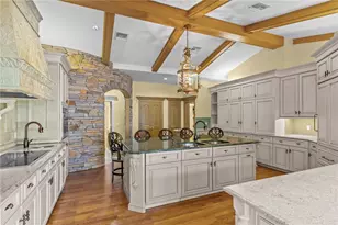 5 Decatur Ave, Jamestown, RI 02835 - Photo 8