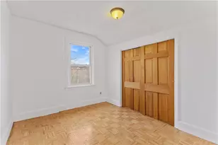 32 Cottage St, Johnston, RI 02919 - Photo 22