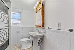 32 Cottage St, Johnston, RI 02919 - Photo 10