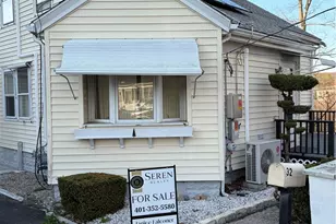 32 Cottage St, Johnston, RI 02919 - Photo 2