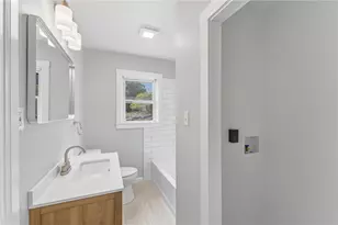 175 Oakland Ave, Cranston, RI 02910 - Photo 24