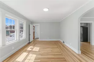 175 Oakland Ave, Cranston, RI 02910 - Photo 10