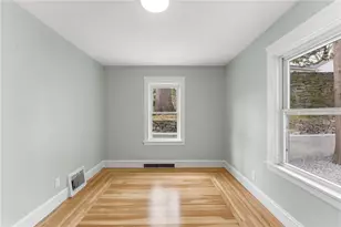 175 Oakland Ave, Cranston, RI 02910 - Photo 34