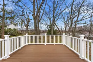 175 Oakland Ave, Cranston, RI 02910 - Photo 46