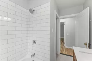 175 Oakland Ave, Cranston, RI 02910 - Photo 26