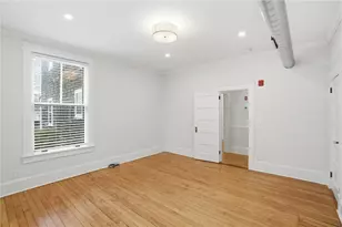 82 High St, Bristol, RI 02809 - Photo 18