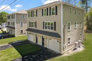40 Farnum Pike, Smithfield, RI 02917 - Photo 2