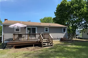 24 Johnson Ave, Warwick, RI 02886 - Photo 24