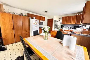 194 Progress Ave, Providence, RI 02909 - Photo 16