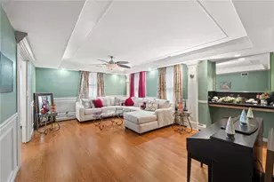 446 Budlong Rd, Cranston, RI 02920 - Photo 36