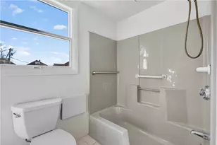 52 Sumner Ave, Cranston, RI 02920 - Photo 12