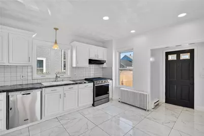 52 Sumner Avenue, Cranston, RI 02920 - Photo 14