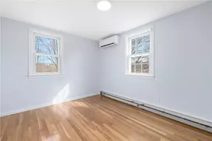 4 Longmeadow Ave, Middletown, RI 02842 - Photo 24