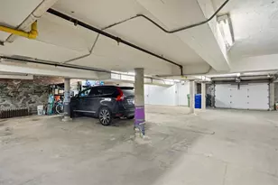 10 East St, Providence, RI 02906 - Photo 30