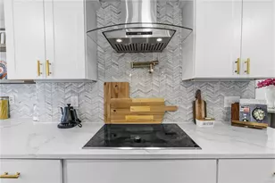 53 Baycliff Dr, Warwick, RI 02818 - Photo 8