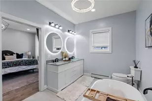 53 Baycliff Dr, Warwick, RI 02818 - Photo 20