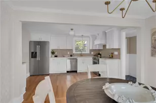 281 Spring Green Rd, Warwick, RI 02888 - Photo 2