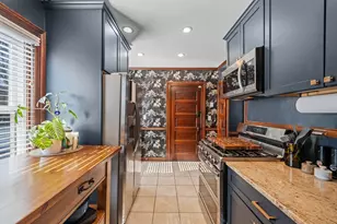 106 Norwood Ave, Cranston, RI 02905 - Photo 12