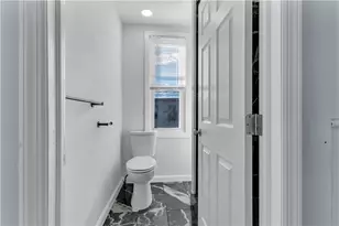 78 Old Oak Ave, Cranston, RI 02920 - Photo 22
