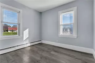 78 Old Oak Ave, Cranston, RI 02920 - Photo 14