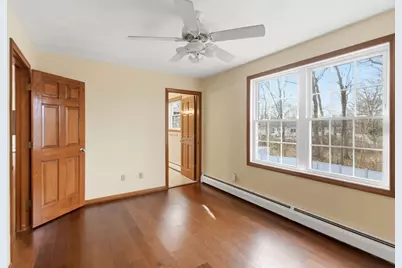 26 Setian Lane, West Warwick, RI 02893 - Photo 10