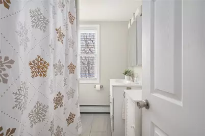 2037 Cranston Street, Cranston, RI 02920 - Photo 26