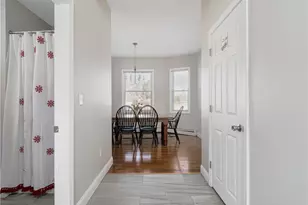 2037 Cranston St, Cranston, RI 02920 - Photo 20