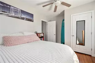 2037 Cranston St, Cranston, RI 02920 - Photo 32