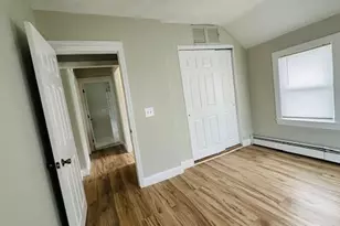 252 Greenwood St, Cranston, RI 02910 - Photo 24