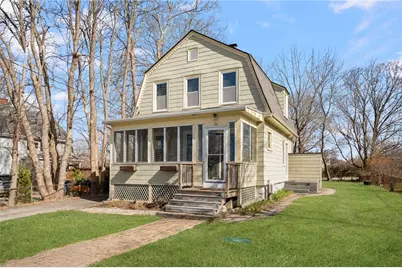 26 Evans Avenue, Tiverton, RI 02878 - Photo 2