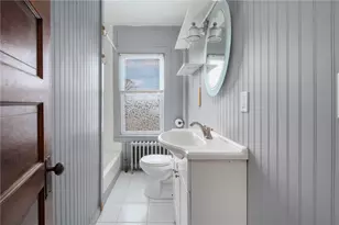 26 Evans Ave, Tiverton, RI 02878 - Photo 20