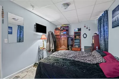 35 Sterling Avenue, Providence, RI 02909 - Photo 14