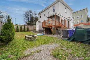 35 Sterling Ave, Providence, RI 02909 - Photo 2