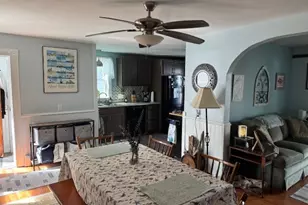 23 Rock St, Bristol, RI 02809 - Photo 2