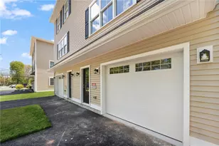 40 Farnum Pike, Smithfield, RI 02917 - Photo 4