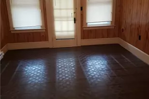 36 Roberts St, Woonsocket, RI 02895 - Photo 2