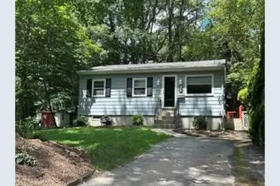 47 Williams Street, Lincoln, RI 02865 - Photo 2